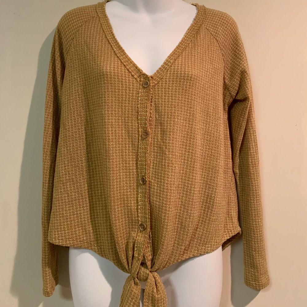 Sienna Sky Button Down Tie Front Thermal